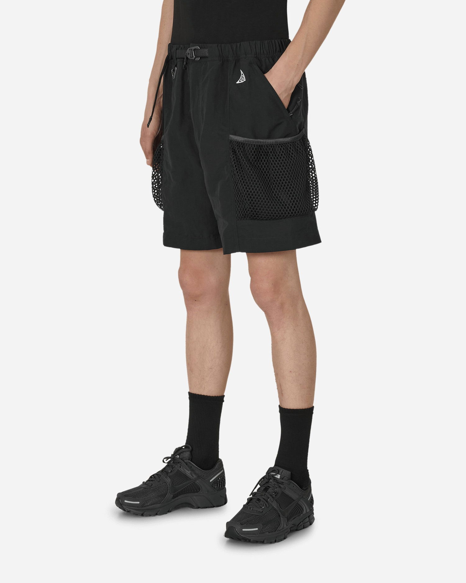 Šortky Nike ACG Snowgrass Cargo Shorts Čierna | DV9405-010, 1