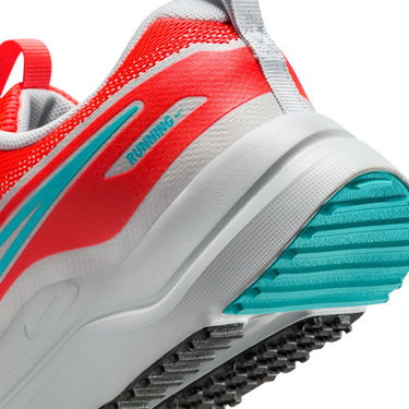 Tenisky a topánky Nike Cosmic Runner Červená | HM4402-600, 8
