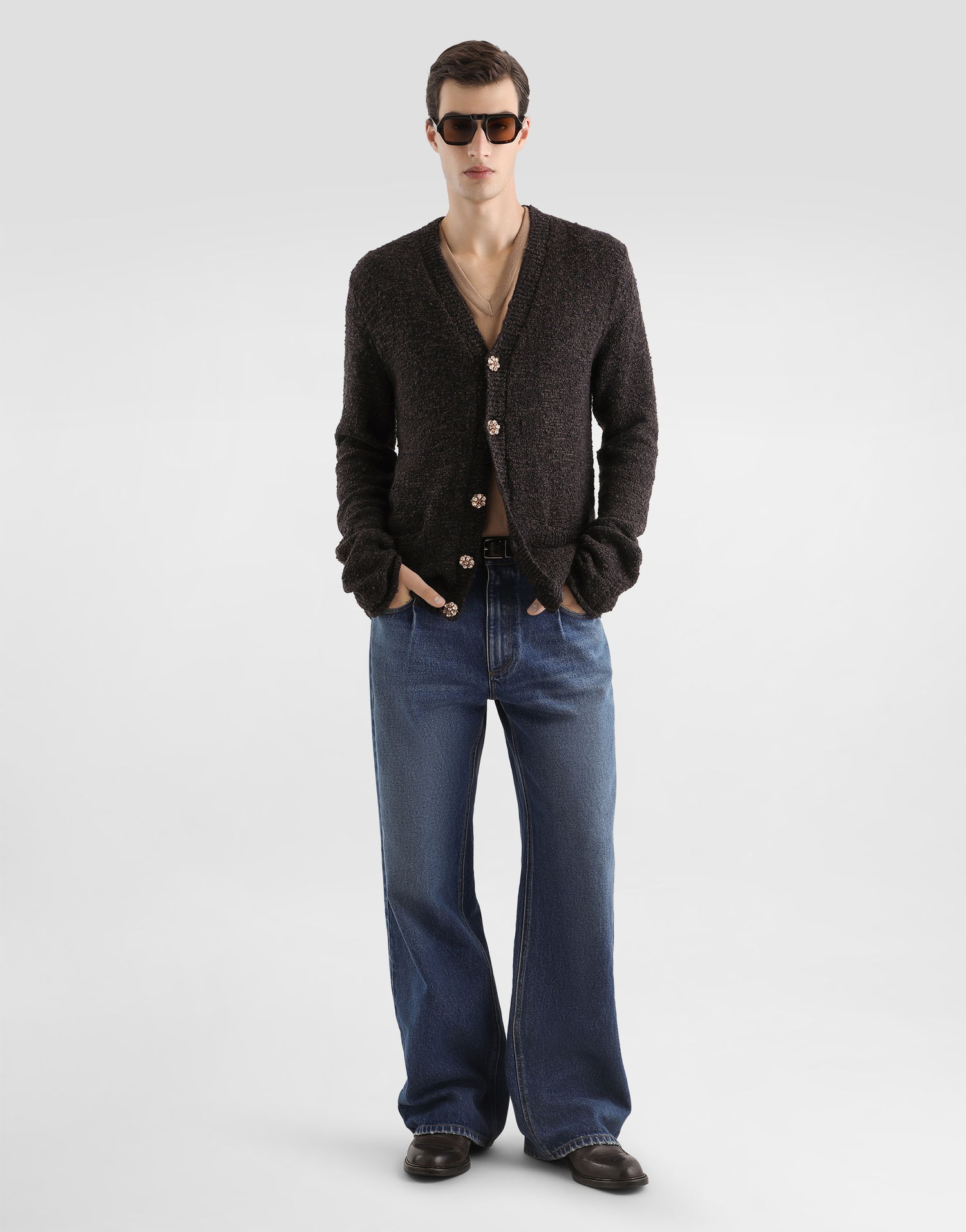 Sveter Dolce & Gabbana Virgin Wool V-Neck Textured Cardigan with Decorative Buttons 44 Hnedá | GXVGCZJGMCKS9NER, 1