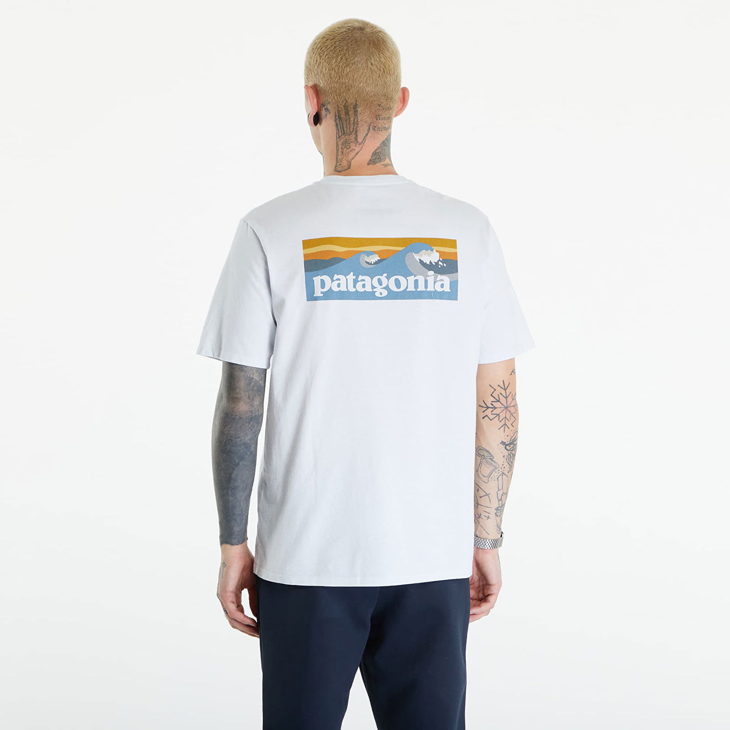 Tričko Patagonia Boardshort Logo Pocket Responsibili-Tee Biela | 37655-WHI, 1