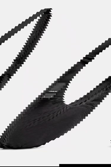 Taška cez rameno côte&ciel Padded Sling Bag Hyco S Čierna | 29208.119, 1