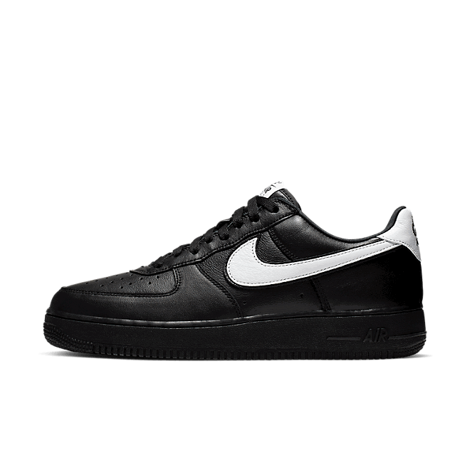 Nike Air Force 1 Low Retro QS "Black White"