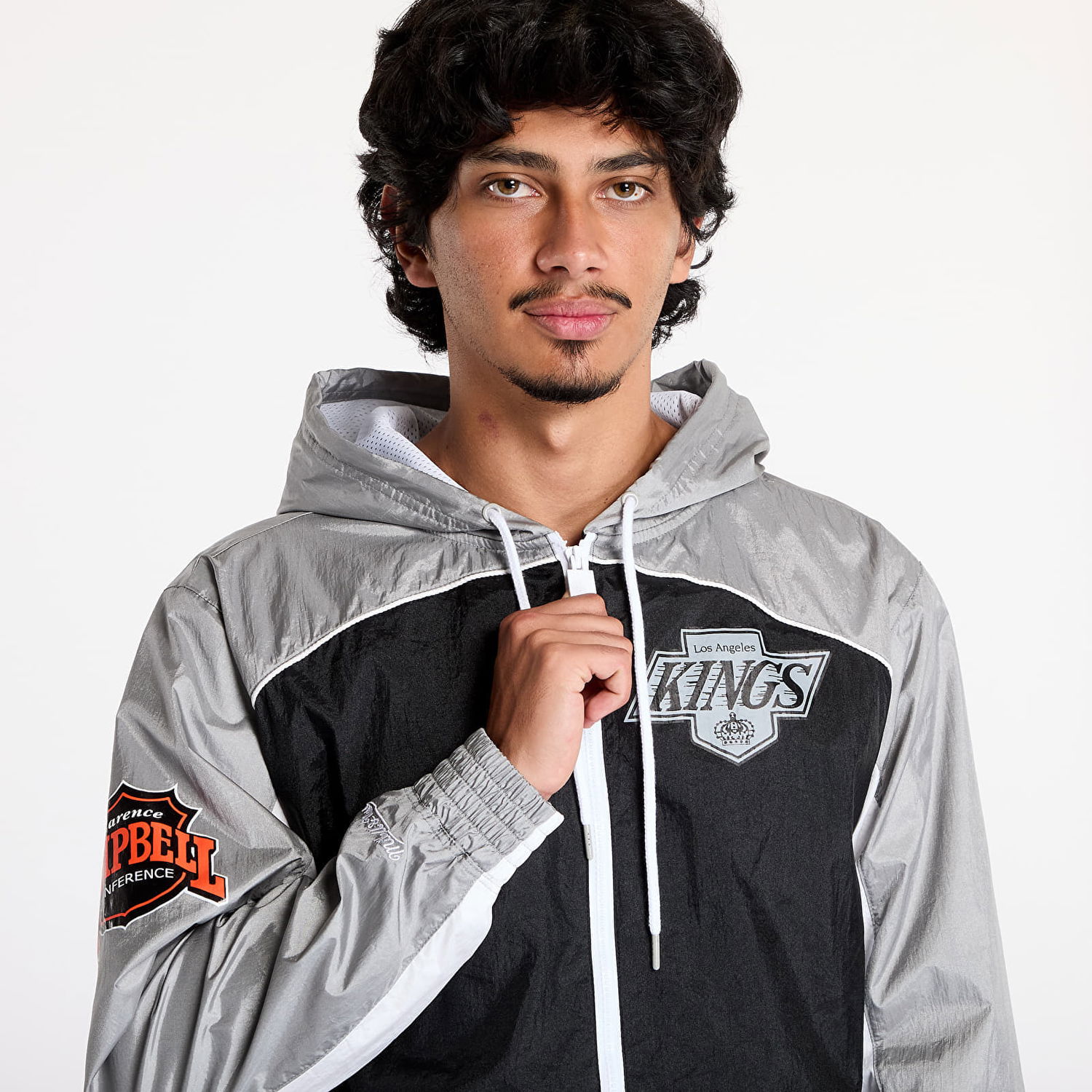 Bunda Mitchell & Ness NHL Big Shot Premium Vintage Los Angeles Kings Windbreaker Multi/ White Čierna | ZF8070-LAKMTWH, 1