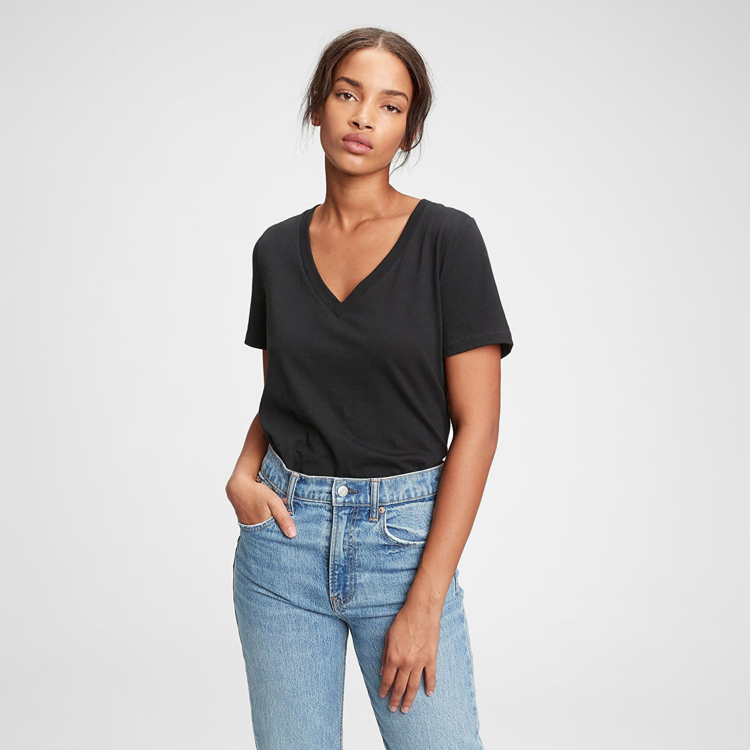 Tričko GAP V-Neck Tee True Black V2 2 Čierna | 740140-03, 0