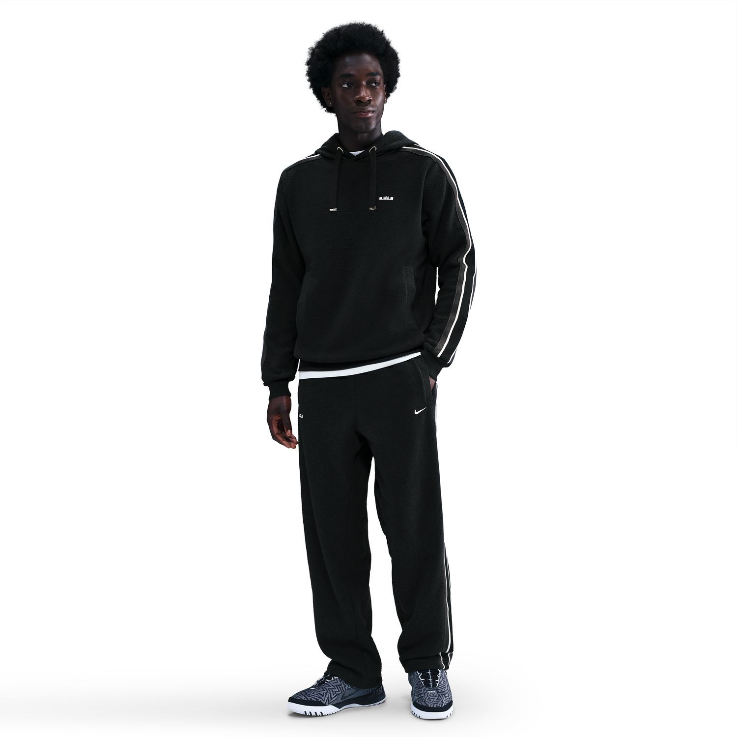 Tepláky Nike Therma-FIT LeBron Standard Issue Basketball Pants Čierna | HV3490-010, 0