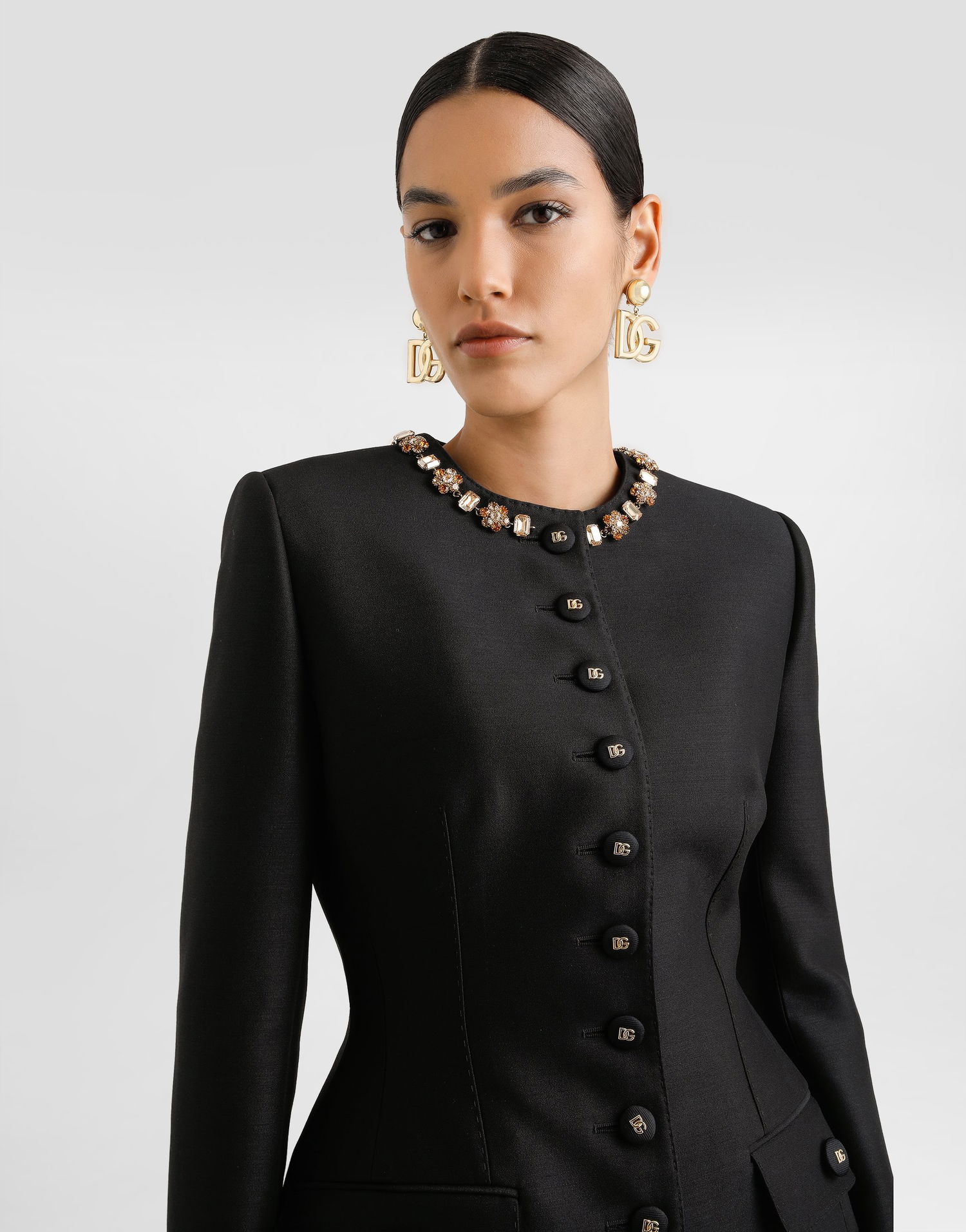 Bunda Dolce & Gabbana Dolce & Gabbana Single-Breasted Faille Jacket with Crystal Embellishment Čierna | F27BIZFU3R1N0000, 1