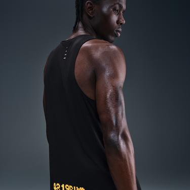 Tielko Nike Nike Stride Berlin Marathon Men's Running Tank Čierna | ih4074-010, 4