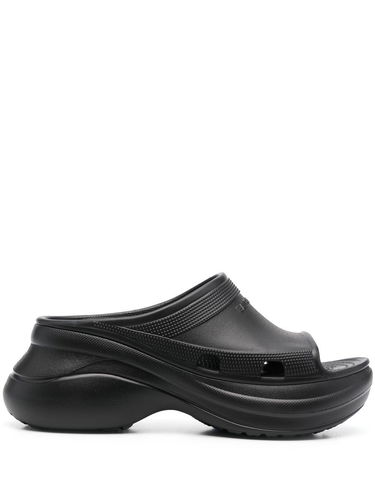 Tenisky a topánky Balenciaga Crocs x Pool Slide Sandals Black W Čierna | 677389W1S8E1000, 0