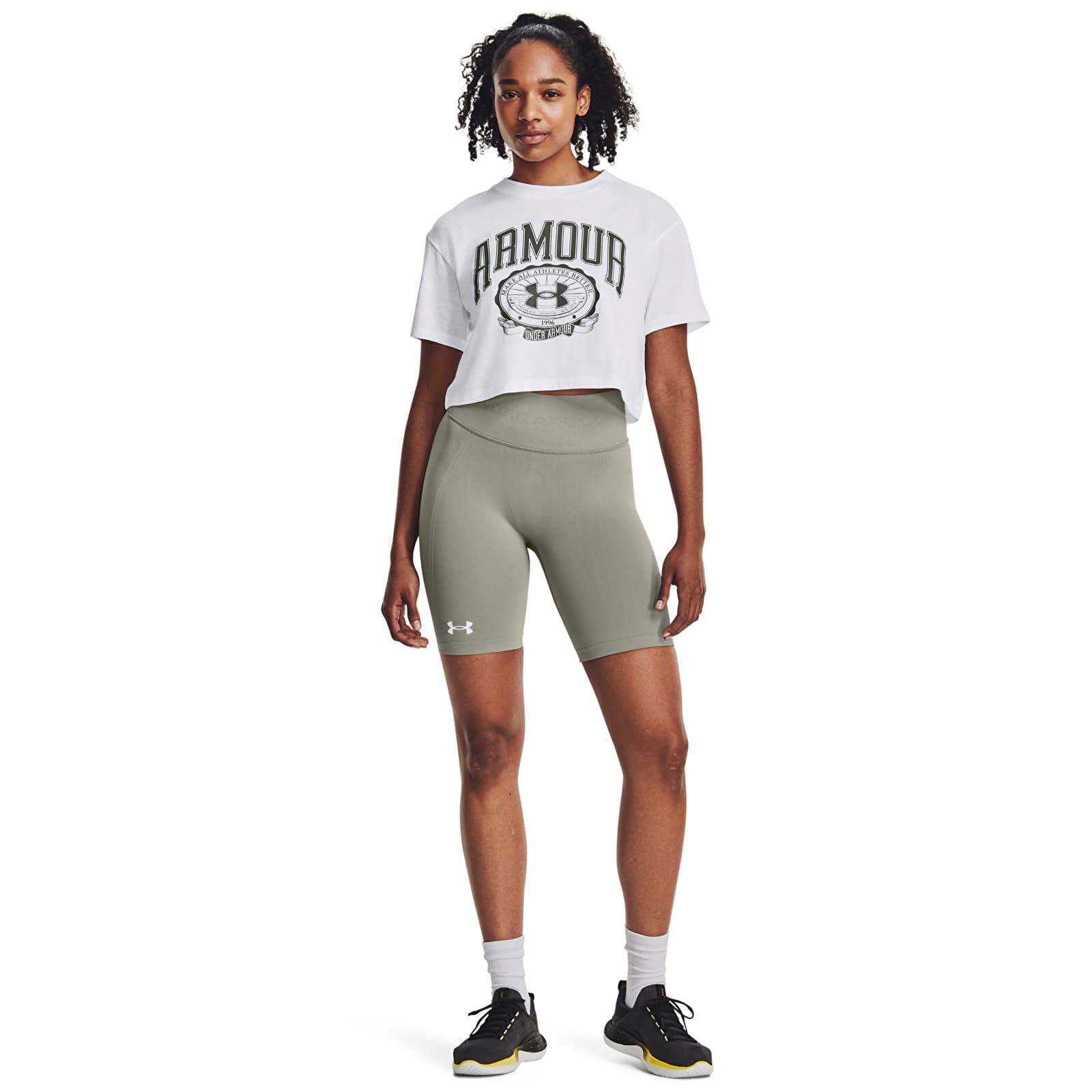 UA Collegiate Crop