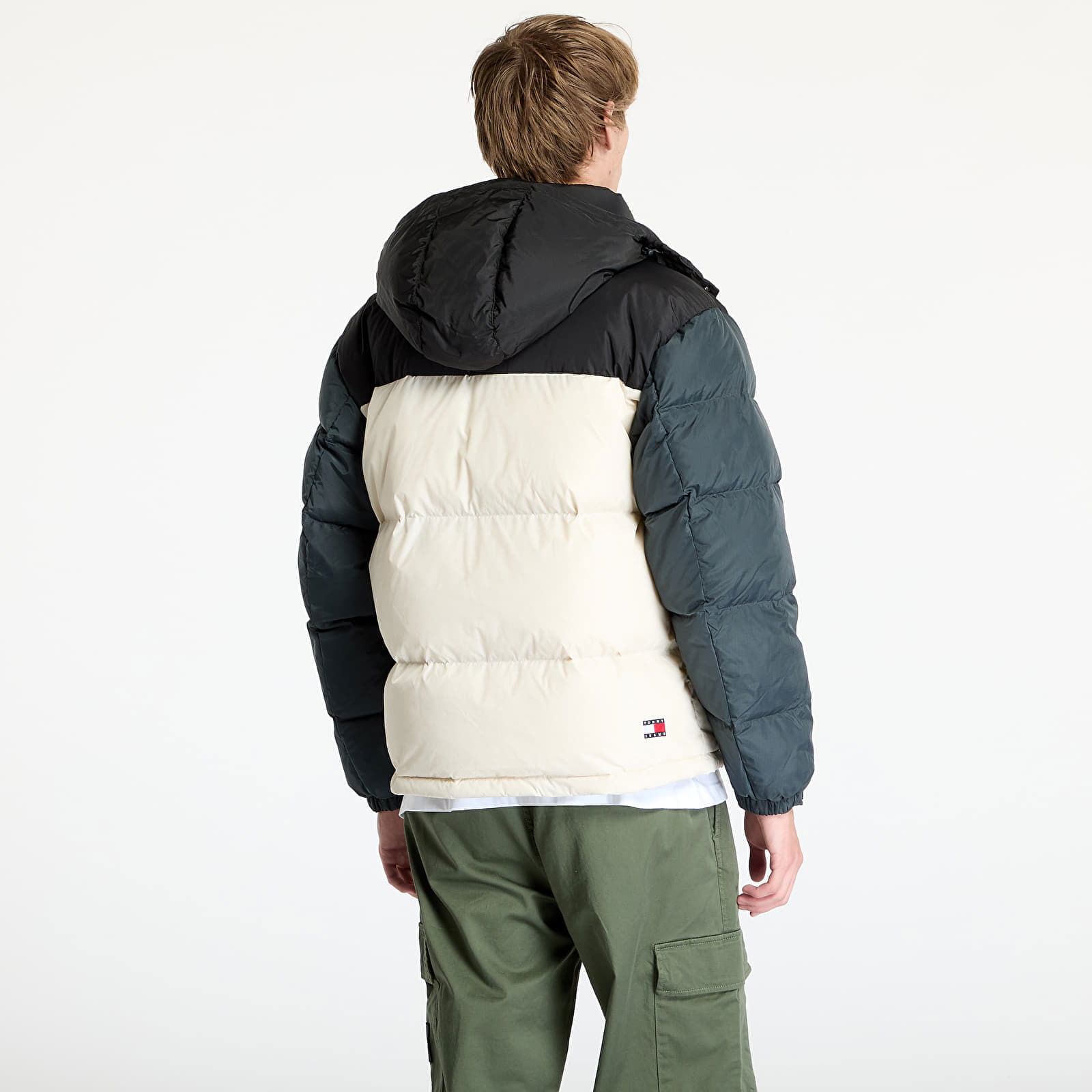 Alaska Colorblock Puffer Jacket Beige