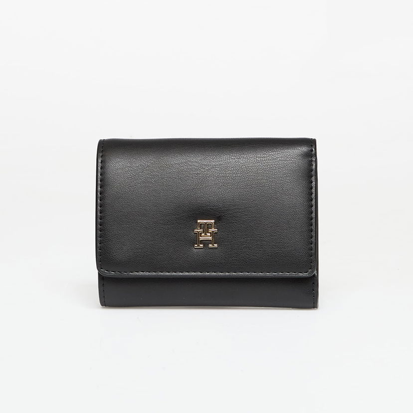 Peňaženka Tommy Hilfiger Wallet TH Monogram Flap Trifold Wallet Black Universal Čierna | AW0AW17737 BDS