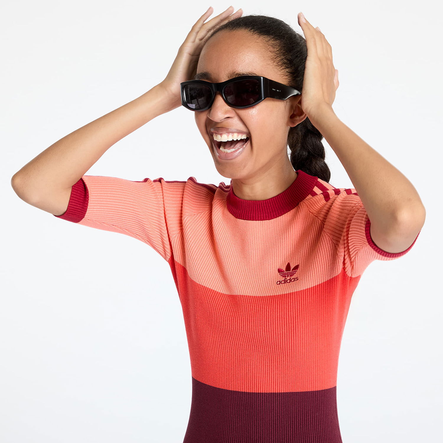 Šaty adidas Originals adidas x KSENIASCHNAIDER Knitted Dress Coral Fusion/ Bright Red/ Shadow Red M Oranžová | IW5661, 1