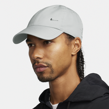 Šiltovka Nike Dri-FIT Club Swoosh Logo Šedá | FB5372-077, 1