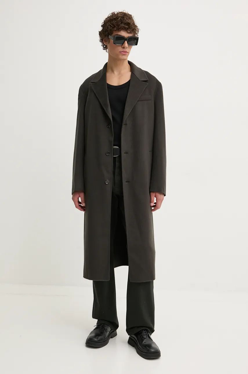 Gannon Straight Leg Jeans