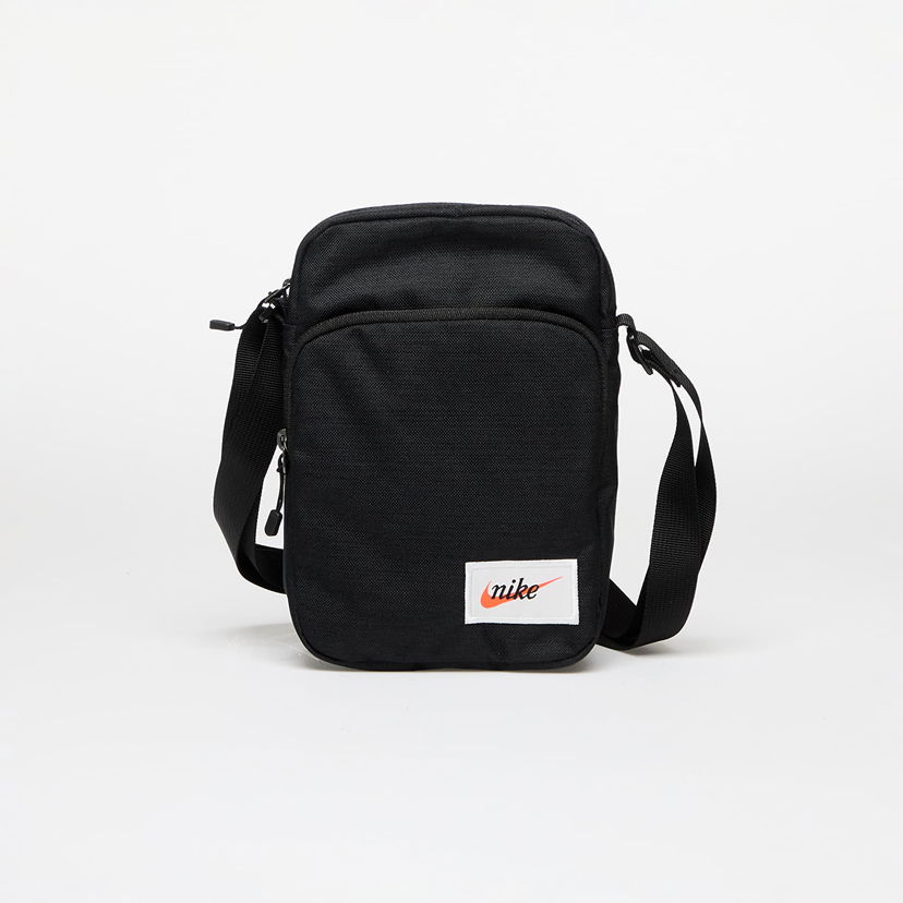 Taška cez rameno Nike Heritage Small Items Bag Black 3l Čierna | BA5809-010