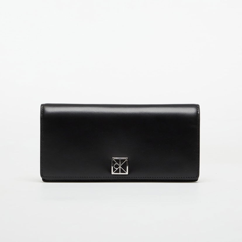 Peňaženka CALVIN KLEIN Calvin Klein Emblem HW Long Bifold Wallet Čierna | LV04F1098G UB1