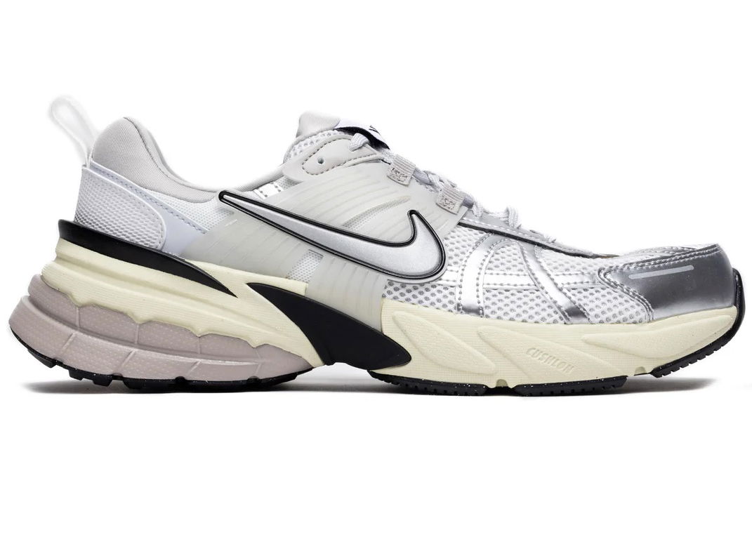 Tenisky a topánky Nike V2K Run Summit White Metallic Silver Šedá | HJ4497-100, 0
