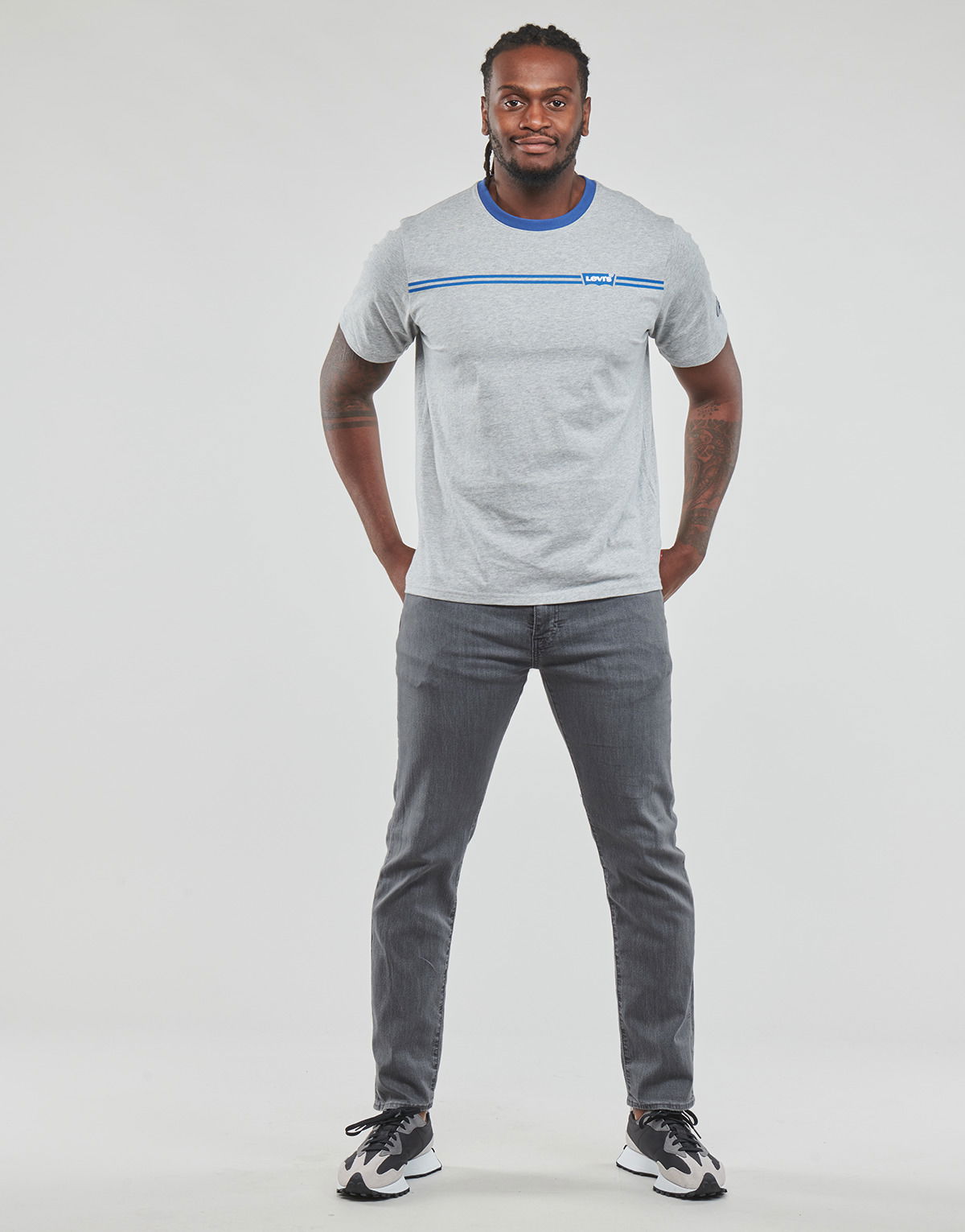 Nohavice a džínsy Levi's Tapered jeans Levis 502 TAPER Šedá | 29507-1335, 1