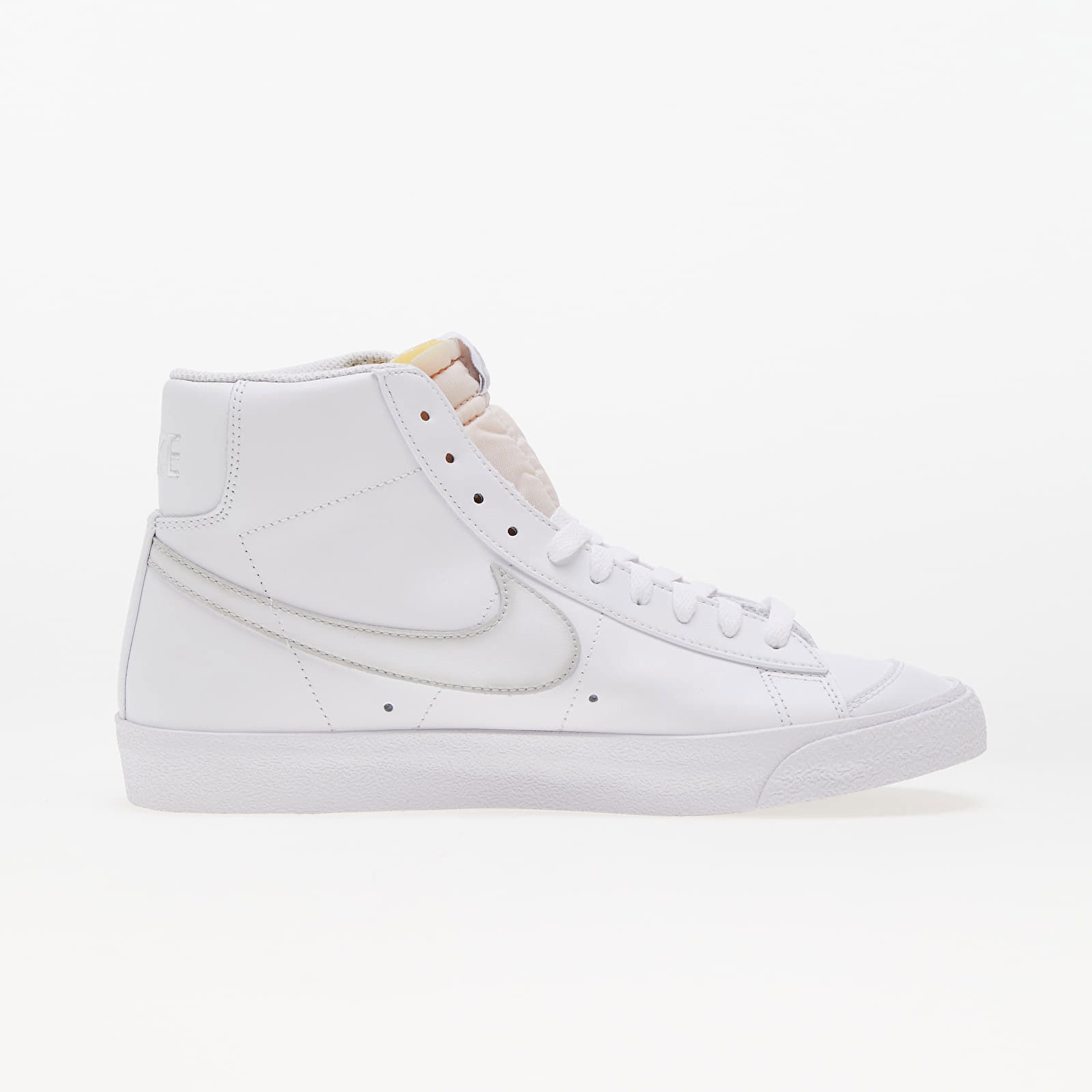 Blazer Mid '77