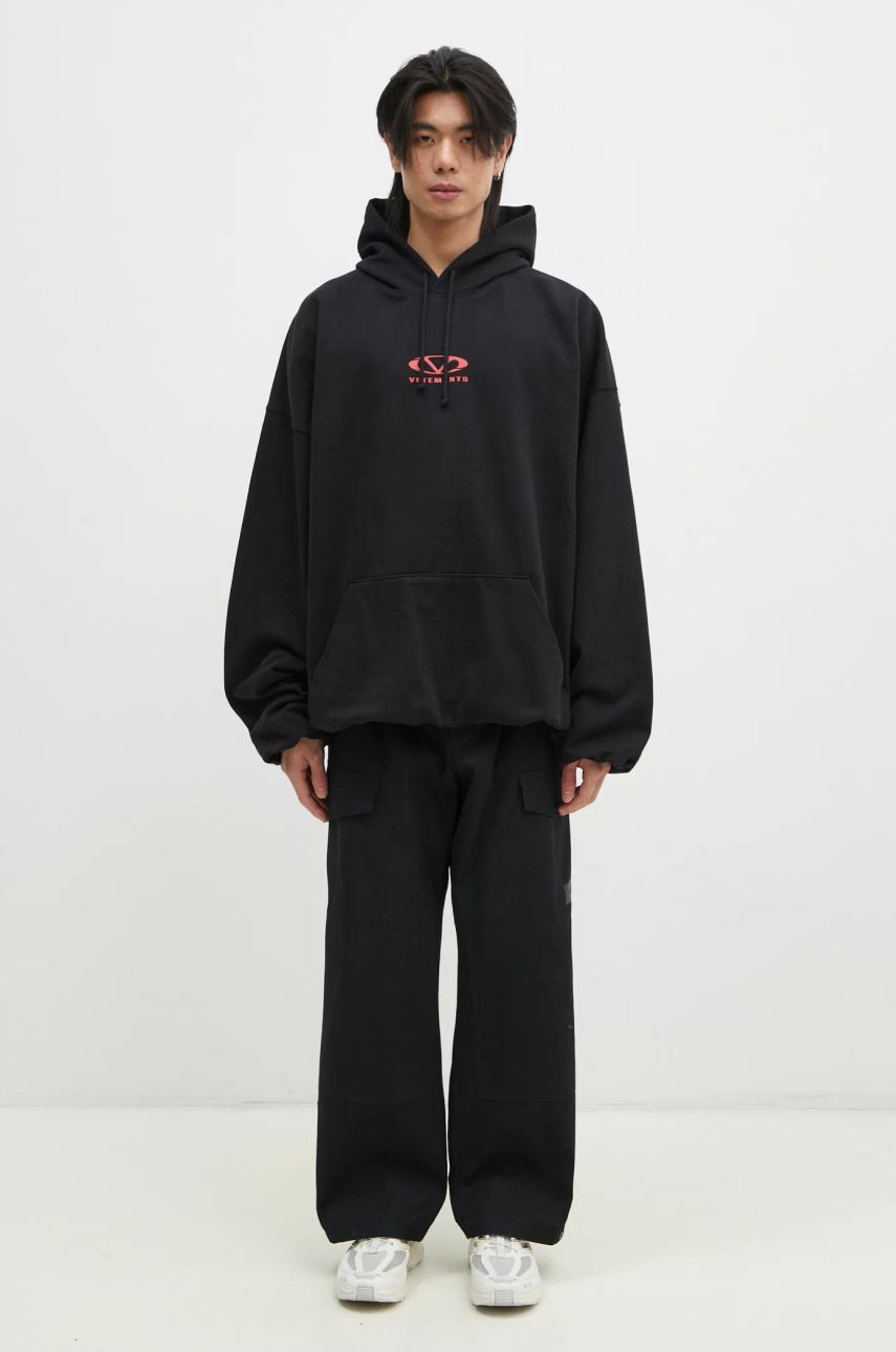 Oval Logo Cropped Boxy Hoodie