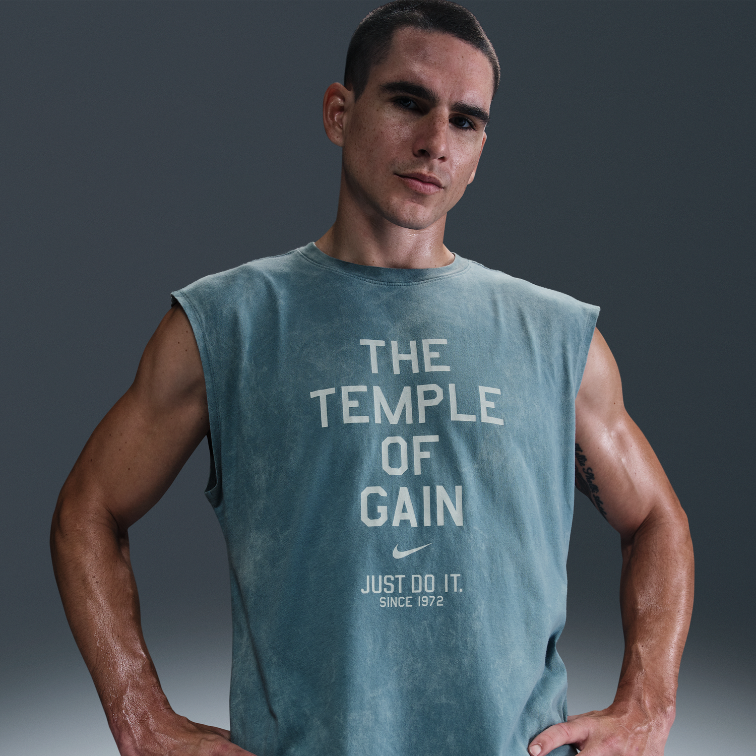 Tielko Nike Nike Sleeveless T-Shirt "The Temple Of Gain" Modrá | HJ3687-006, 0