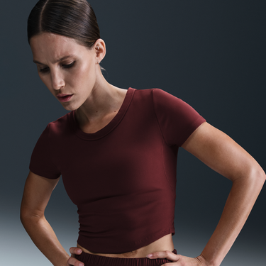 Crop Top Nike Nike One Fitted Dri-FIT Cropped Short Sleeve T-Shirt Vínová | FN2804-619, 1