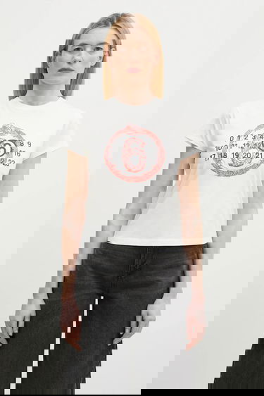 Tričko Maison Margiela Short-Sleeve T-Shirt with Numbered Dial Graphic and Circled 6 Biela | S62GD0196, 0