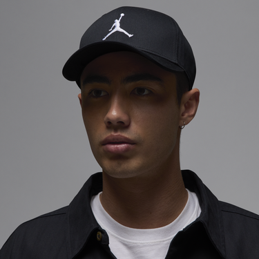 Šiltovka Jordan Jordan Rise Fitted Cap Čierna | HJ0627-010, 2