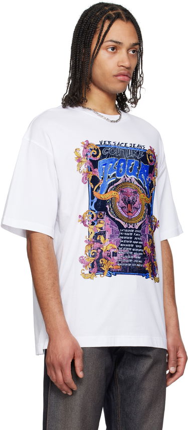 Tričko Versace Versace Jeans Couture Logo Tour Graphic T-Shirt Biela | E78GAHC03_ECJ01C, 1
