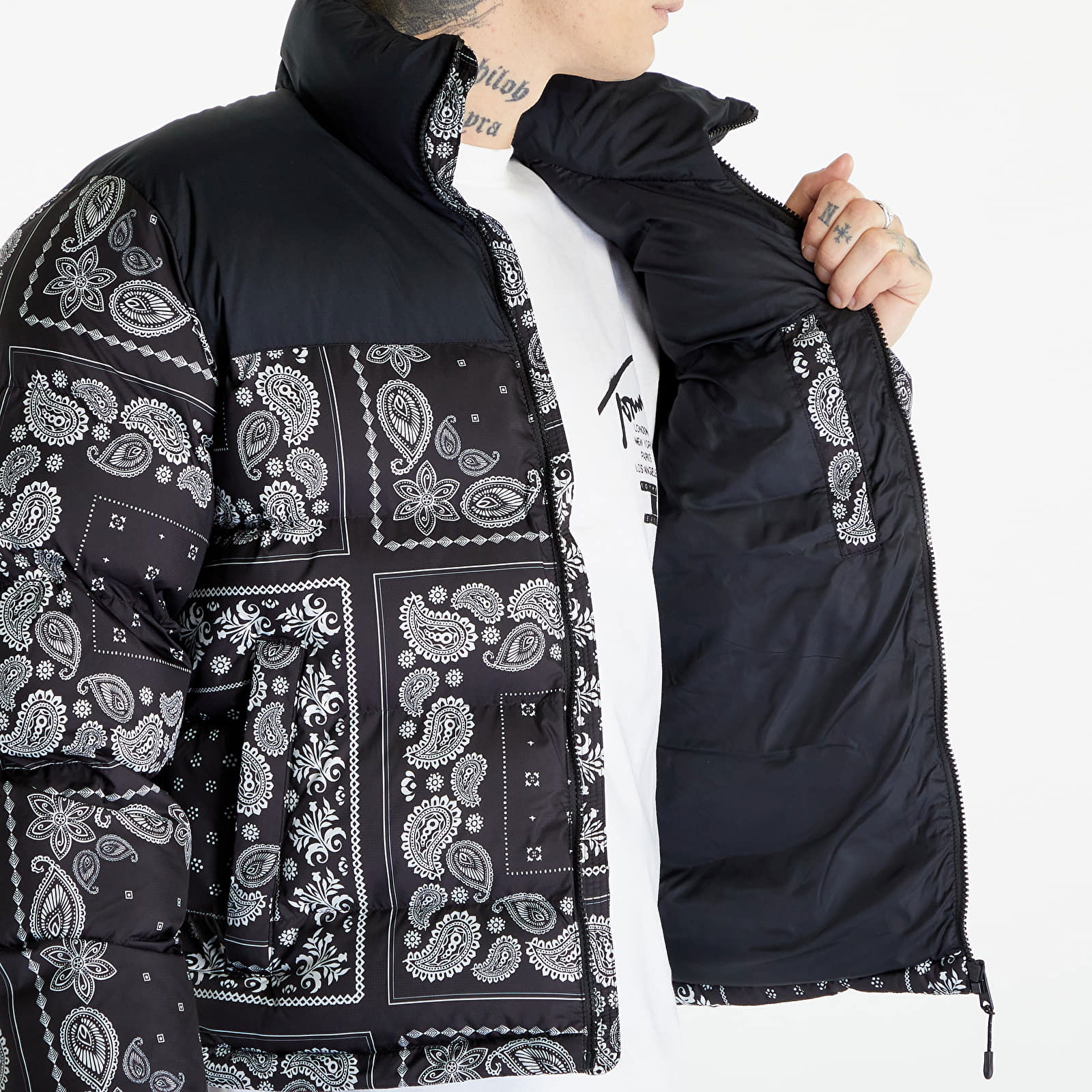 Holiday Puffer Jacket UNISEX Black