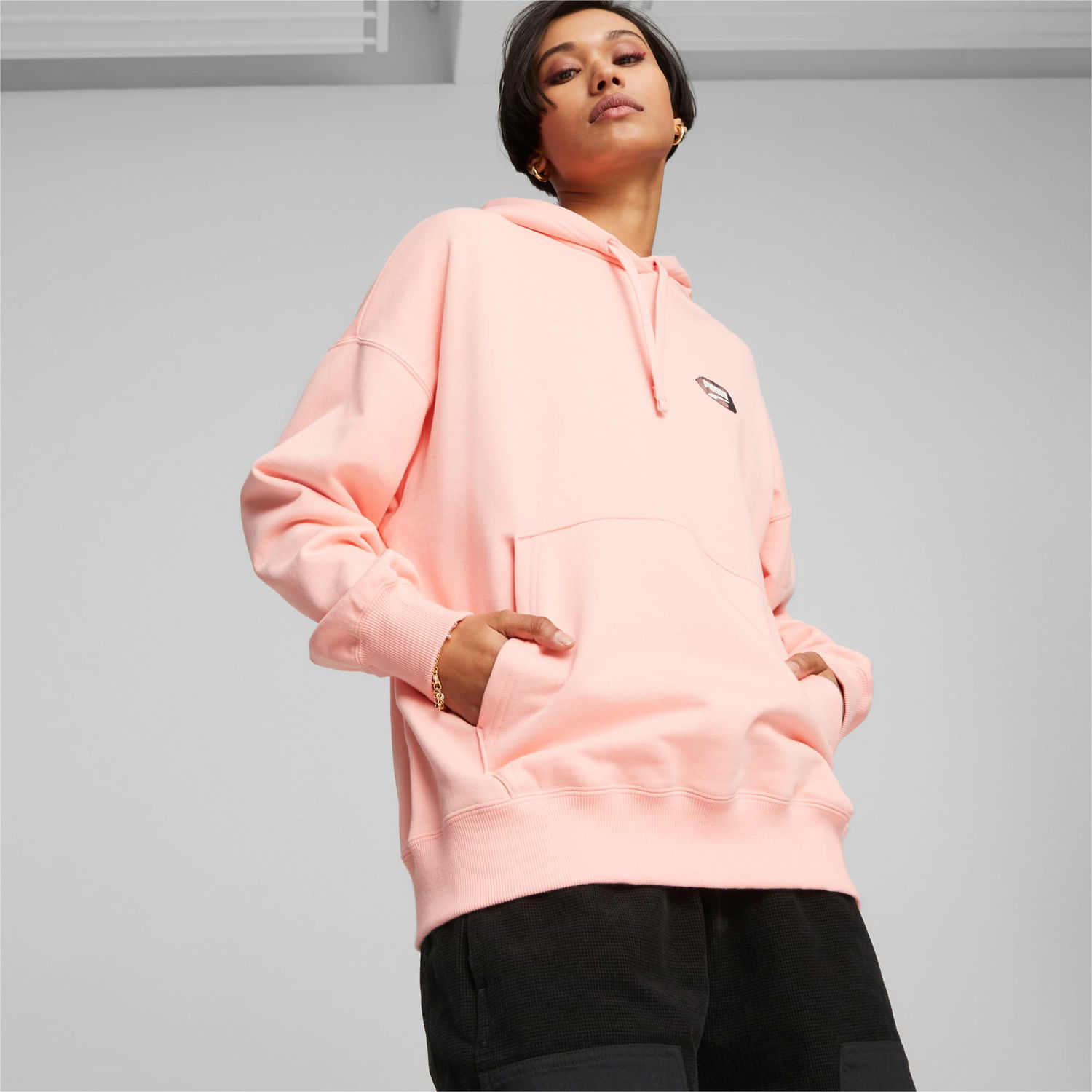 Mikina Puma DOWNTOWN Oversized Graphic Hoodie Damen, Mehrfarbig, Größe: L, Kleidung Ružová | 621454_63, 0