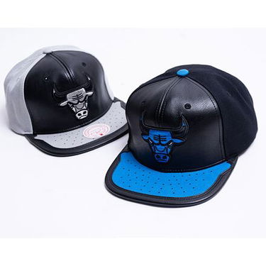 Šiltovka Mitchell & Ness Mitchell & Ness Day One Snapback Chicago Bulls Hat Čierna | 6HSSMM19224-CBUBKRY, 2