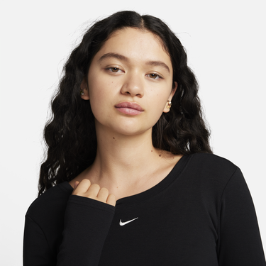 Tričko Nike Sportswear Chill Knit Čierna | FN3661-010, 1