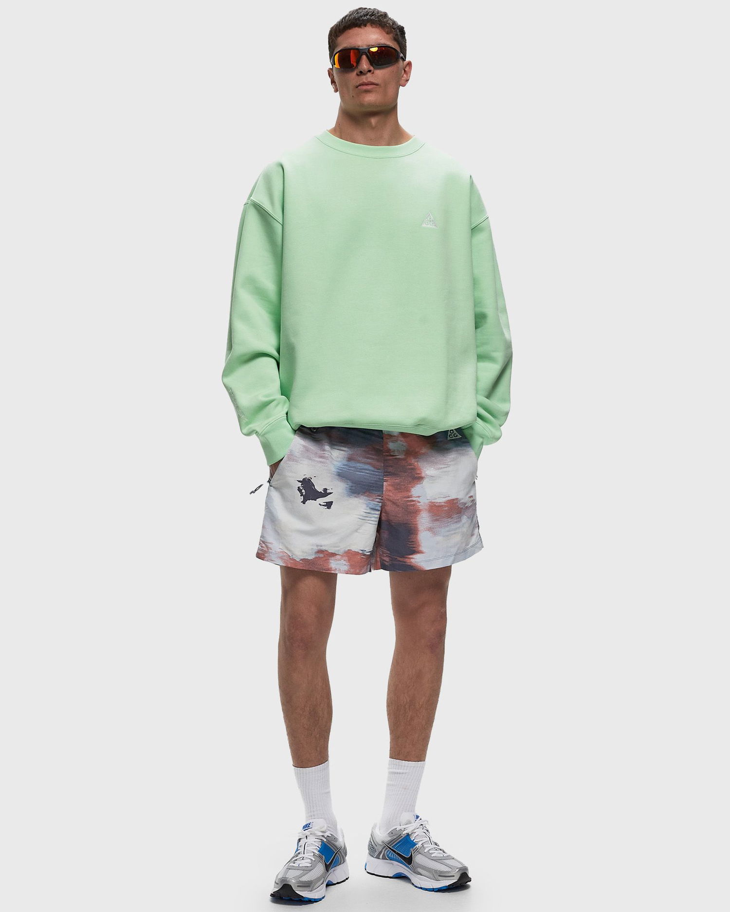 Šortky Nike ACG Reservoir Goat Allover Print Shorts men Casual Shorts Metalická | FN2474-493, 1