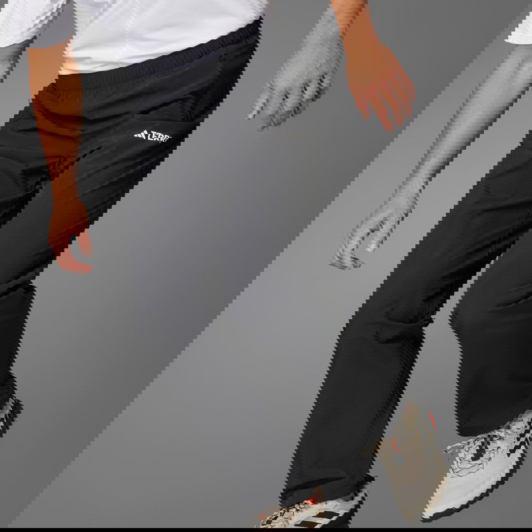 Nohavice adidas Performance Multi Essentials Stretch Pants Čierna | JP0811, 0