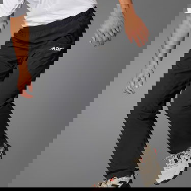 Nohavice adidas Performance Multi Essentials Stretch Pants Čierna | JP0811, 0
