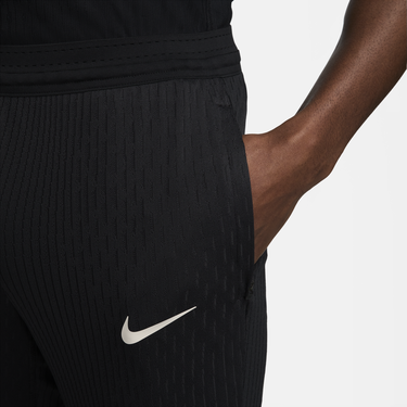 Nohavice Nike Dri-FIT ADV Liverpool FC Strike Elite Čierna | FN9307-010, 3