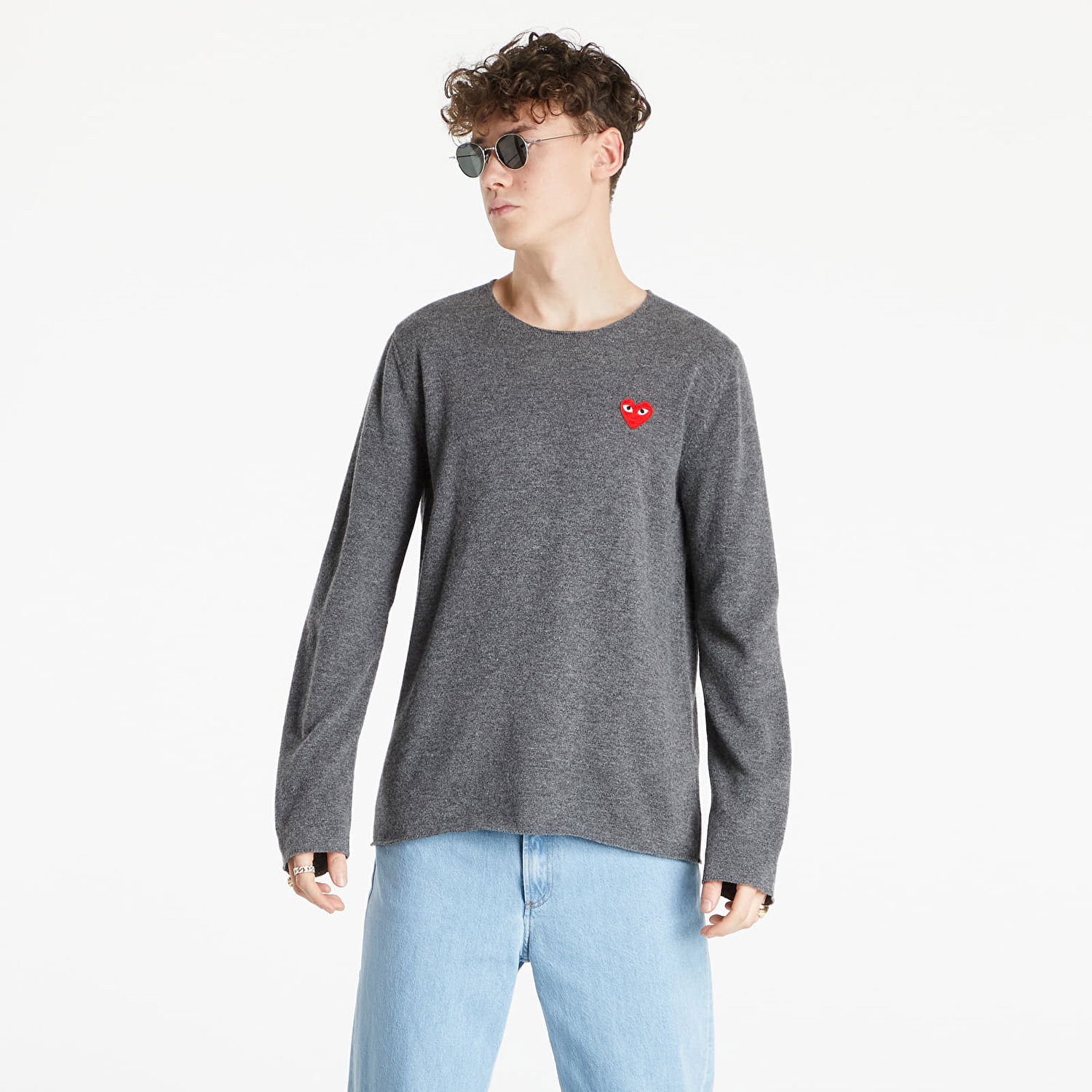 Sveter Comme des Garçons PLAY Red Heart Crewneck Jumper Šedá | AZN068 Mid Grey, 1