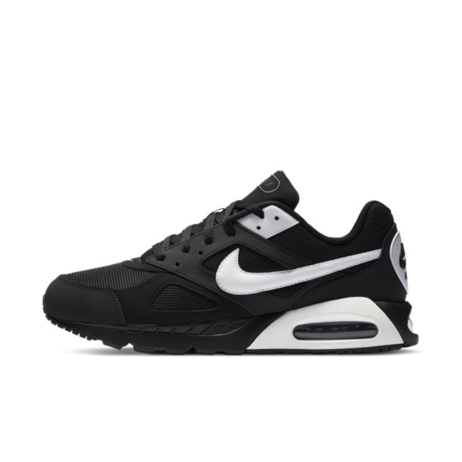 Air Max IVO