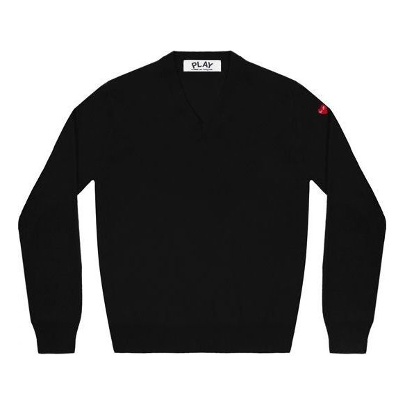 Sveter Comme des Garçons COMME des GARCONS PLAY Long Sleeve V-Neck Sweater with Red Heart Emblem Čierna | AZ-N039-051-1