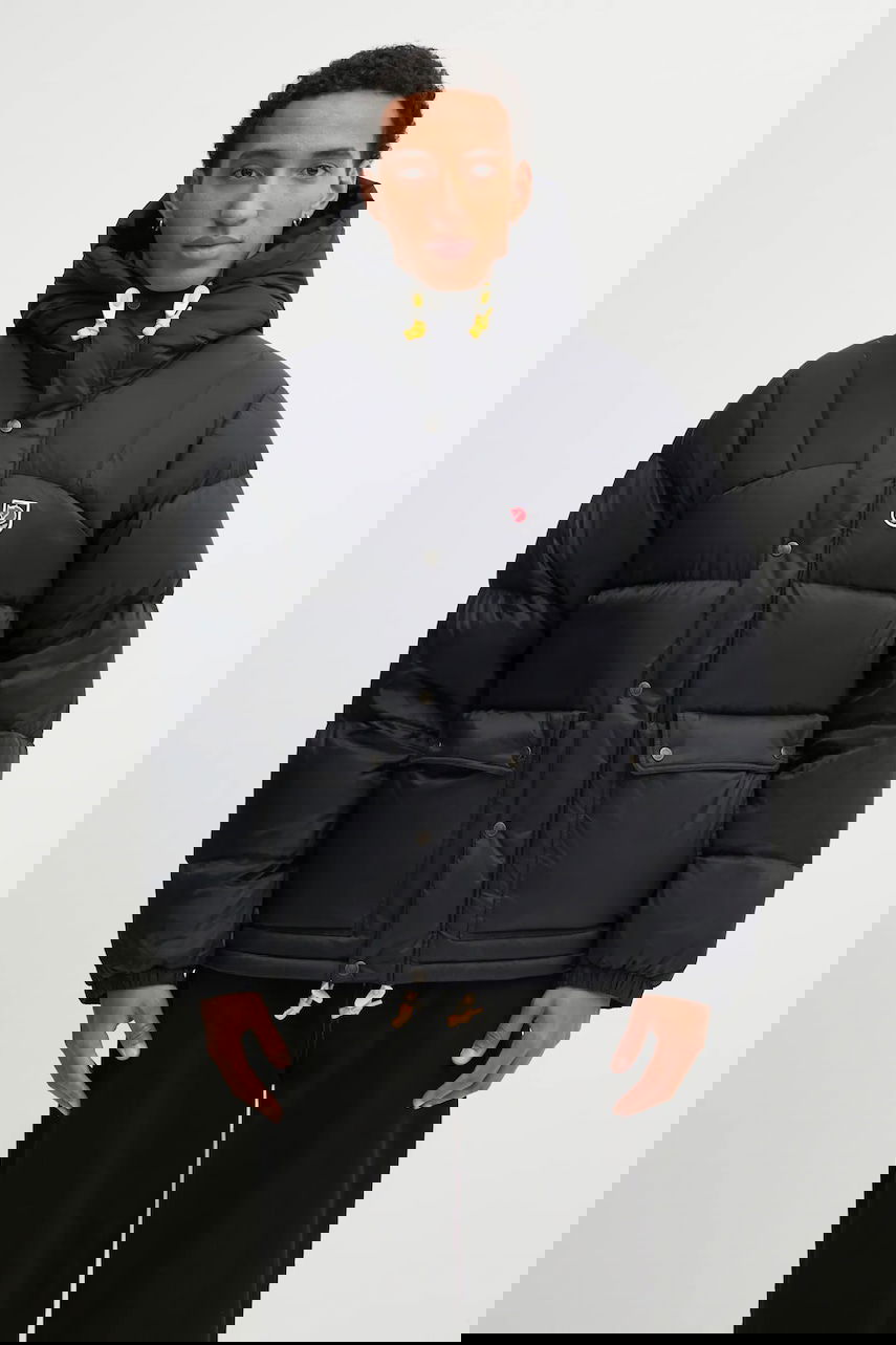 Prešívaná bunda FJÄLLRÄVEN Expedition Winter Down Hooded Puffer Jacket Čierna | F84605, 0