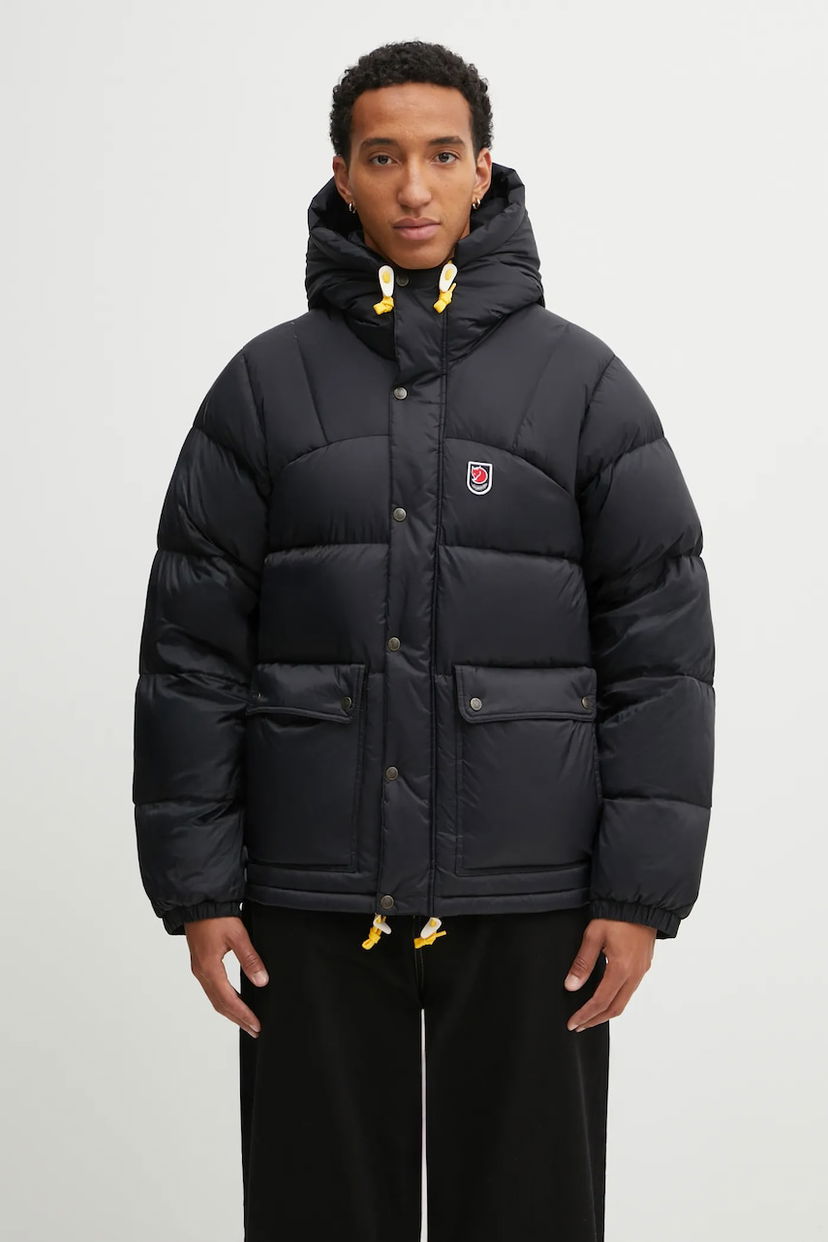 Prešívaná bunda FJÄLLRÄVEN Expedition Winter Down Hooded Puffer Jacket Čierna | F84605