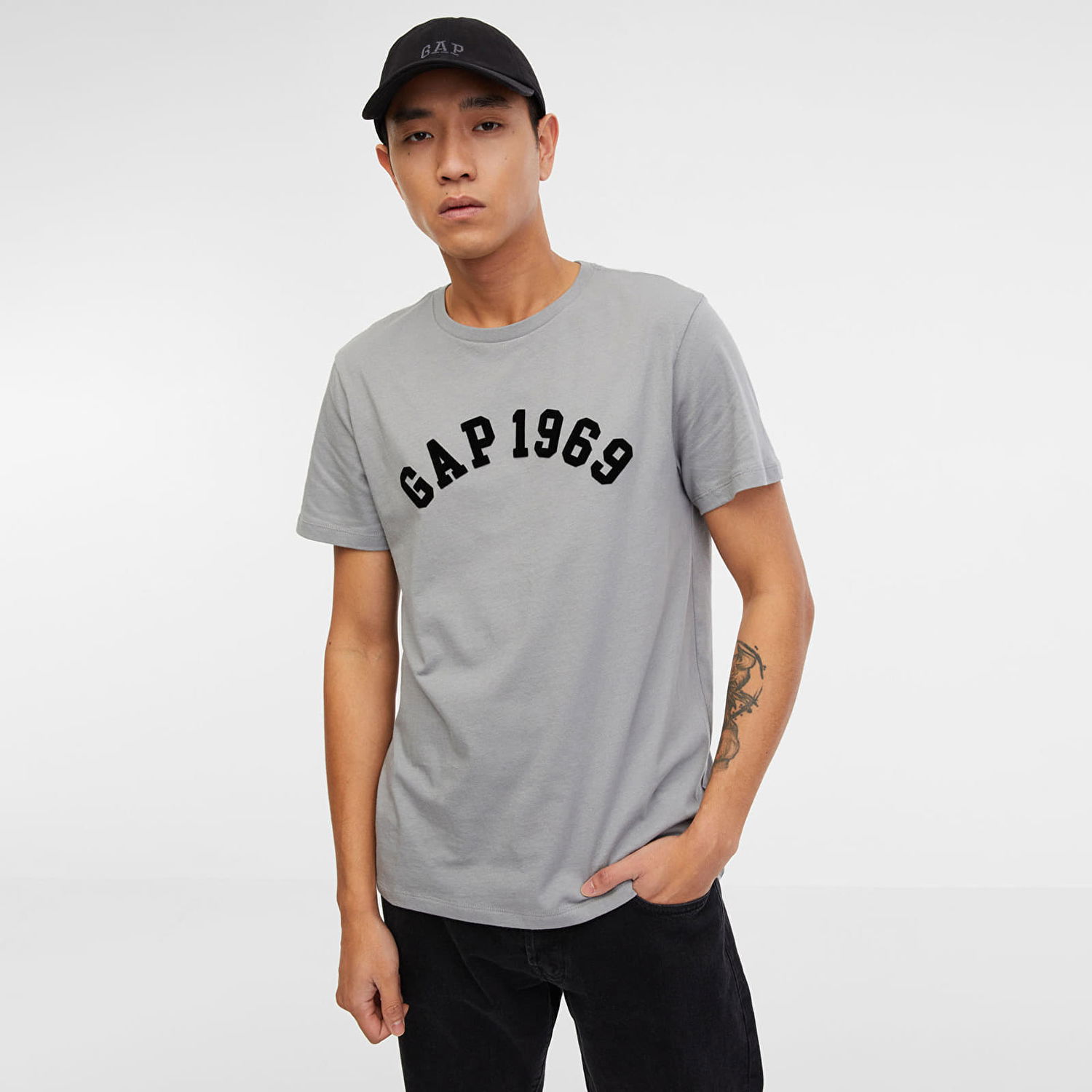 Tričko GAP Logo Tee Pilot Grey Šedá | 817059-02, 0