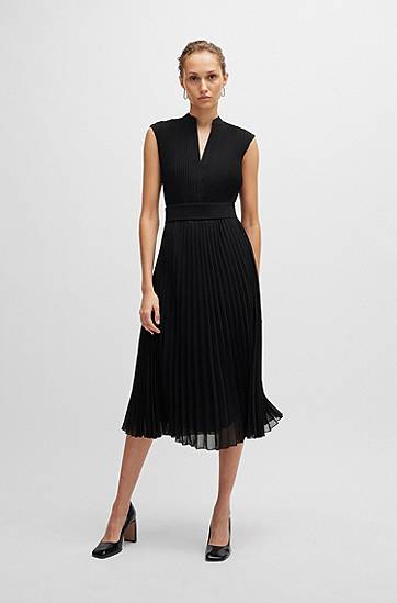 Šaty BOSS Pleated Crepe Midi Dress with Notch Neckline Čierna | 50518390, 1