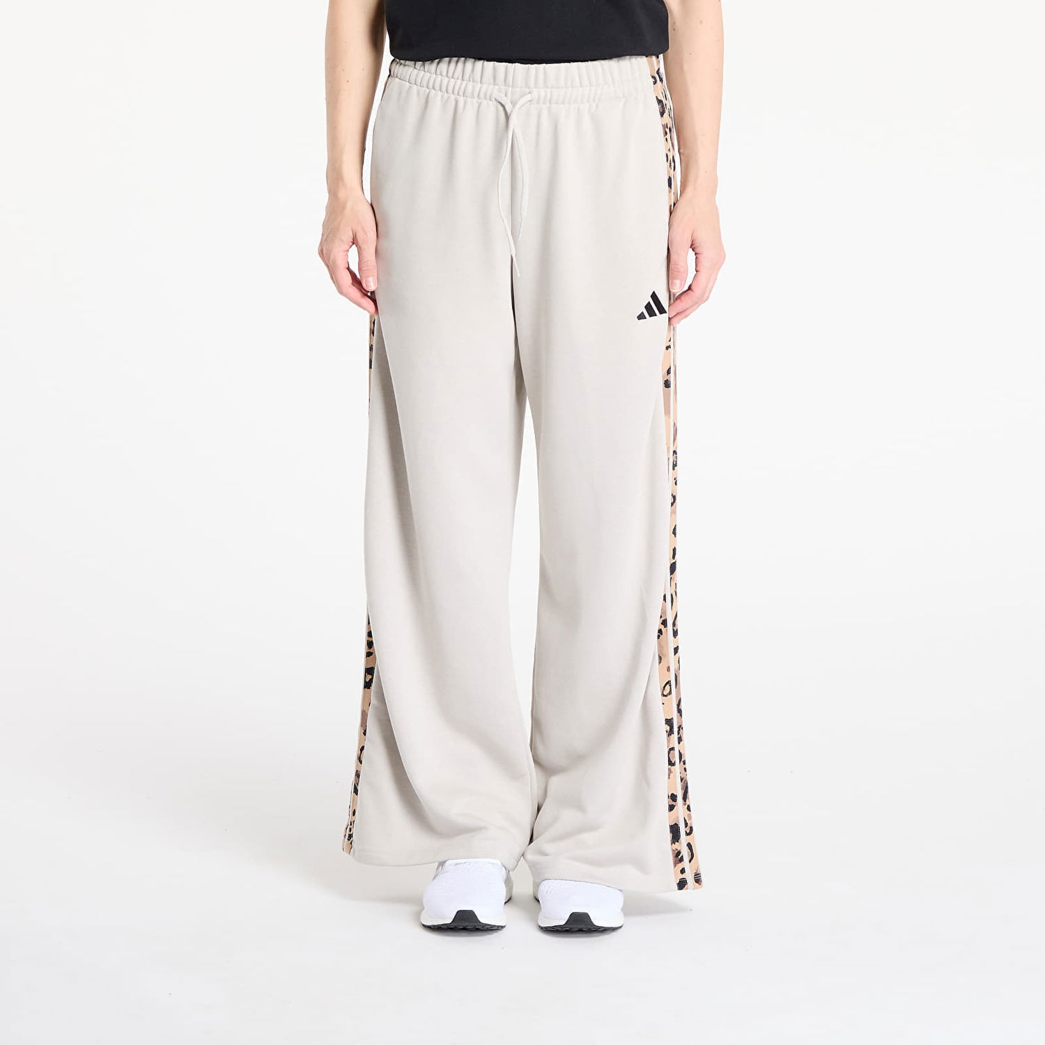 Tepláky adidas Originals Animal Print 3-Stripes Open Hem Pants Béžová | JM1841, 0