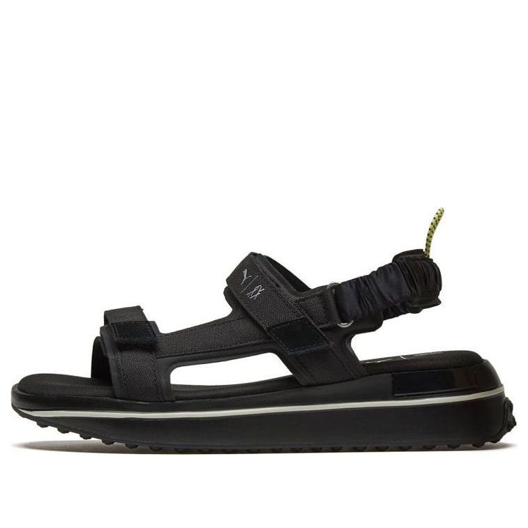 Tenisky a topánky Puma Liu Wen x Future Rider Sandals Čierna | 374726-02