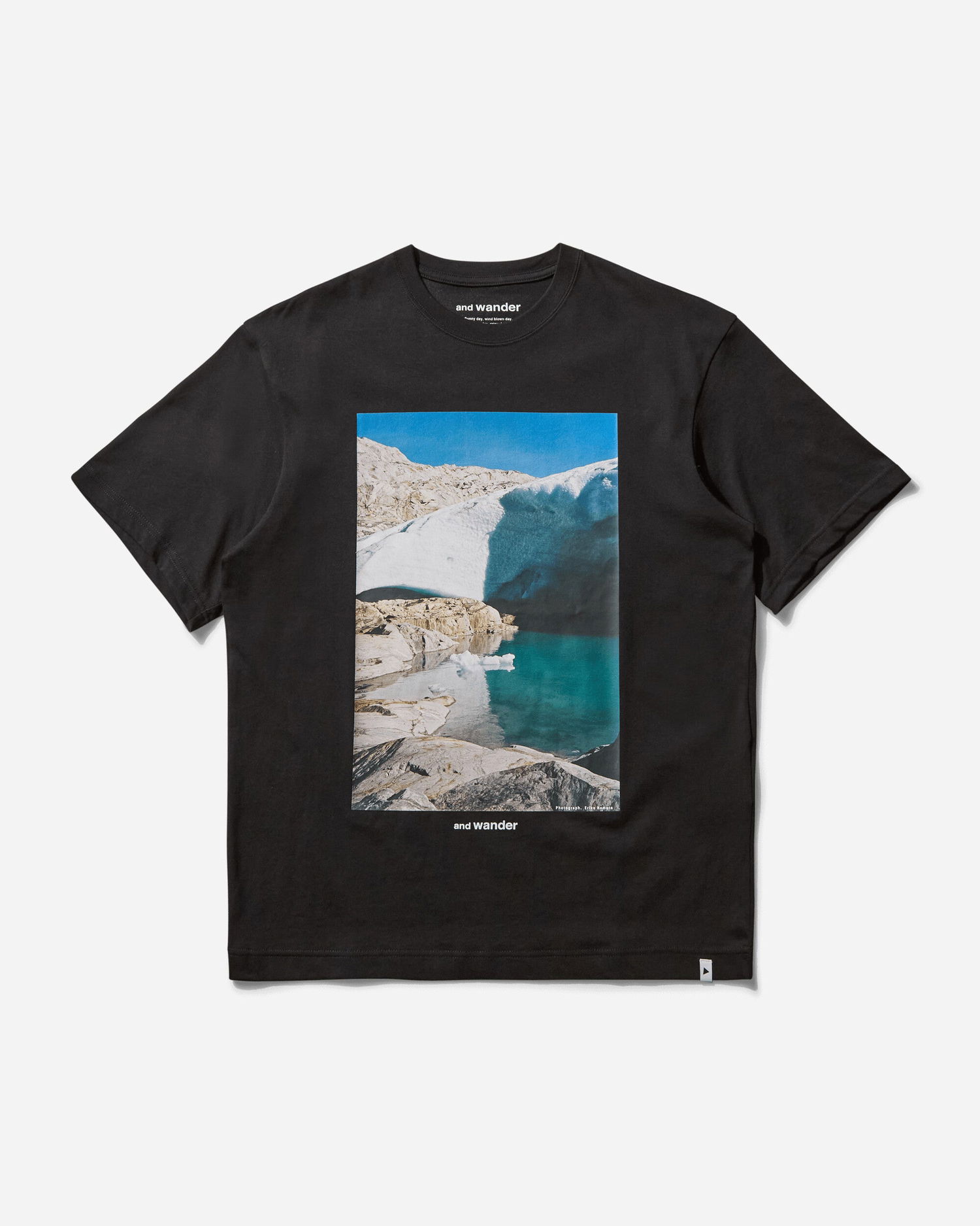 Tričko and wander Glacier Printed T-Shirt Čierna | 5745184113 010, 1