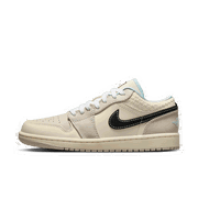 Air Jordan 1 Low SE "Sanddrift" W