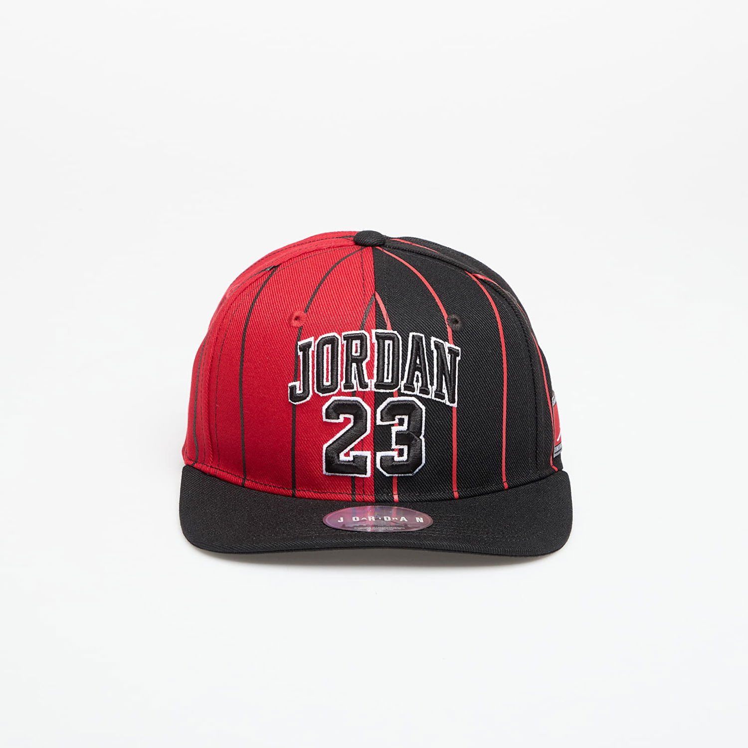 Šiltovka Jordan Jordan 23 Split-Color Pinstripe Jersey Flat Brim Cap Rôznofarebný | 9A0781-H24, 0