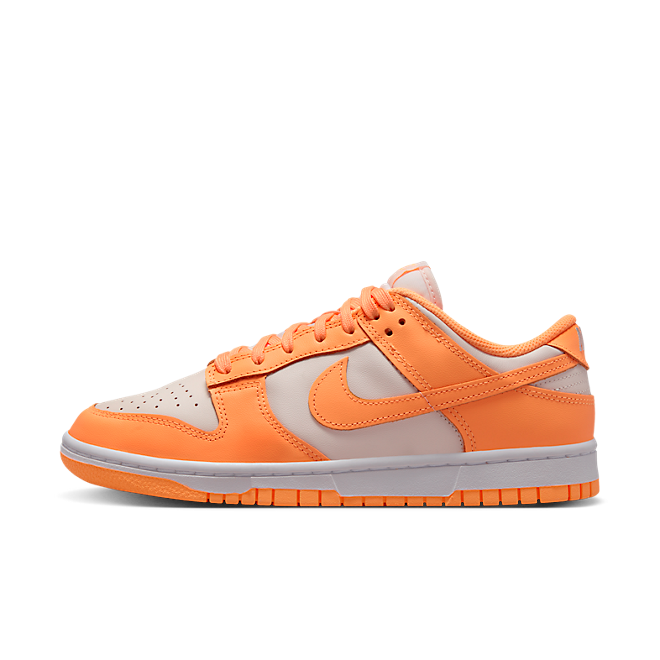 Dunk Low "Peach Cream"